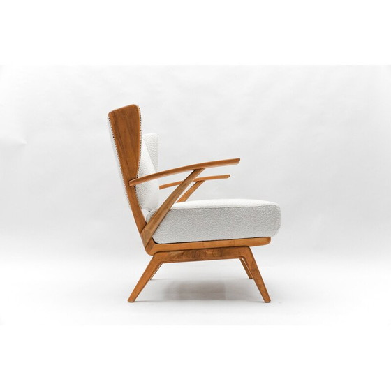 Image 1 of Fauteuil à oreilles vintage en tissu Boucle blanc et bois, Italie 1950