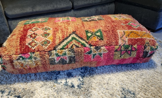 Image 1 of Xl Tabouret berbère vintage en laine véritable