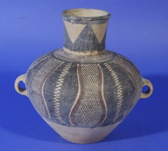 Image 1 of Jarre en poterie néolithique Culture Banshan ± 2400 Bc