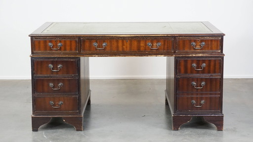 Bureau Chesterfield avec plateau en cuir vert