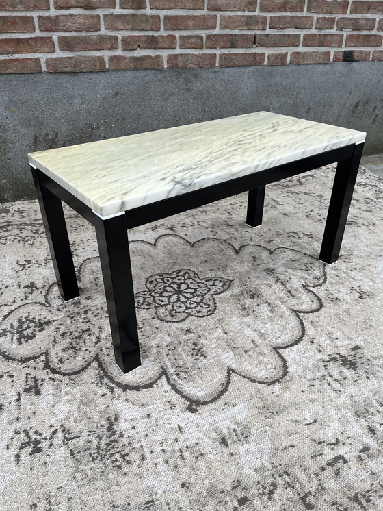 Image 1 of Table basse vintage post-moderne en marbre de Carrera