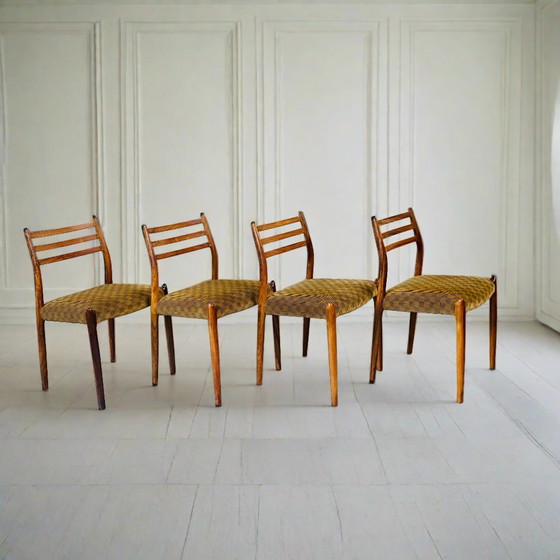 Image 1 of 4 X chaises de salle à manger en bois de rose Niels O. Møller Modèle 78 De J.L. Møller Möbelfabrik, Danemark 1962