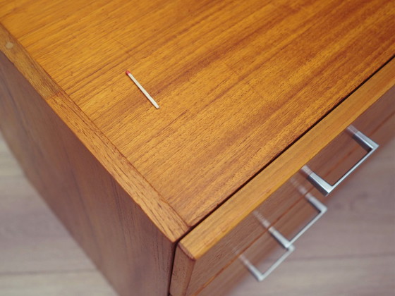 Image 1 of Commode en teck, Design danois, 1990S, Production : Danemark