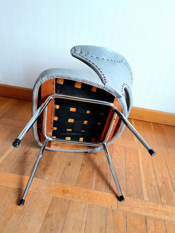 Image 1 of 2X Fauteuils Design Skaï Et Capitons, Vers 1960 