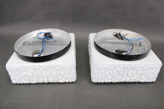 Image 1 of Paire de plafonniers carrés en verre laiteux, Tchécoslovaquie, années 1970