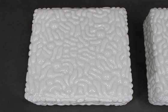 Image 1 of Paire de plafonniers carrés en verre laiteux, Tchécoslovaquie, années 1970