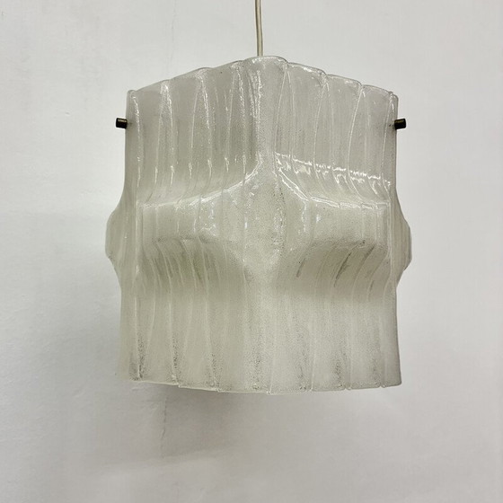 Image 1 of Lampe suspendue en lucite Mid Century, 1970