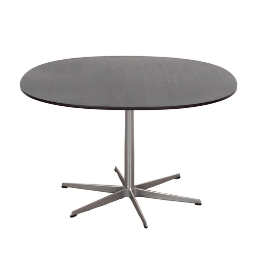 Table en frêne, Design danois, 1960S, Designer : Arne Jacobsen, Fabricant : Fritz Hansen