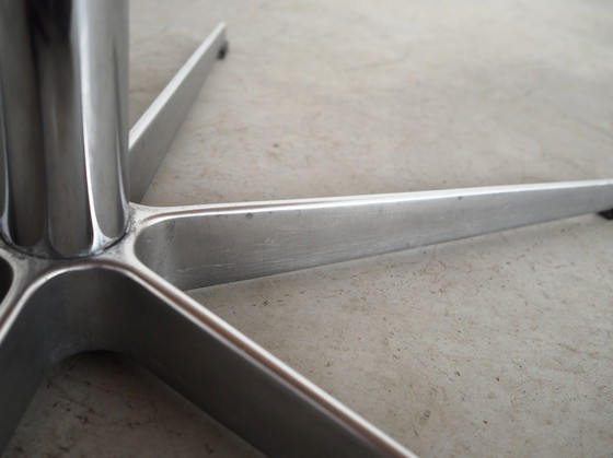 Image 1 of Table en frêne, Design danois, 1960S, Designer : Arne Jacobsen, Fabricant : Fritz Hansen