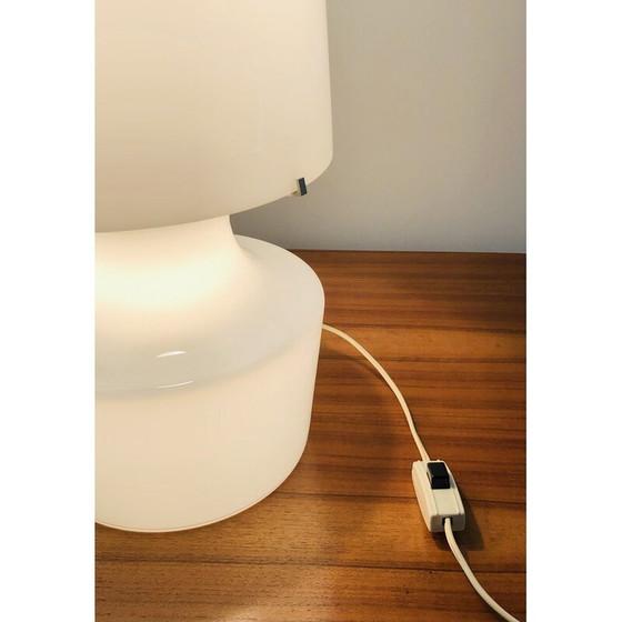 Image 1 of Lampe de salon vintage en verre blanc, Italie 1960