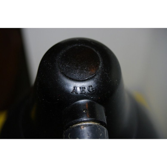 Image 1 of Lampe allemande vintage Bahaus modèle 37030 de peter behrens - 1930