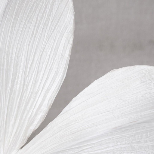 Lampadaire vintage contemporain avec fleurs en tissu et métal, Belgique