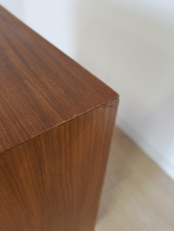 Image 1 of Commode vintage en teck