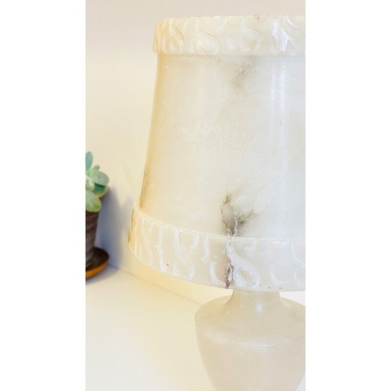 Image 1 of Lampe vintage en albâtre naturel, 1970