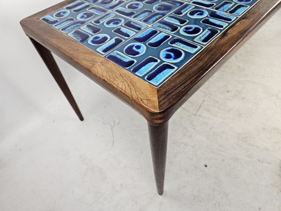 Image 1 of Table basse Pallisandre et céramique bleue Design danois