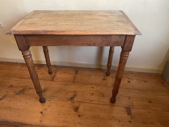 Image 1 of Table Table d'appoint ronde 1900 française