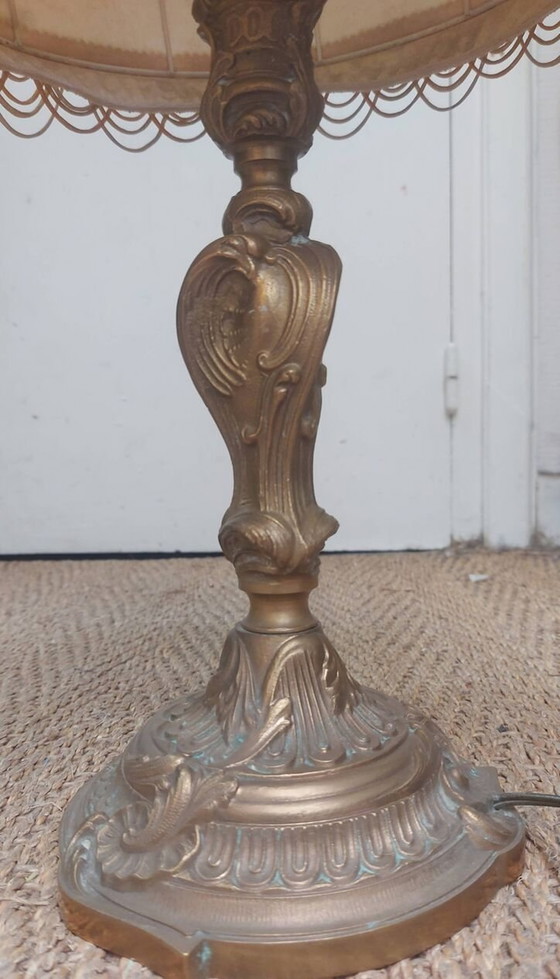 Image 1 of Lampe A Poser De Style Louis Xvi En Bronze