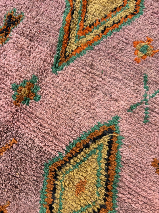 Image 1 of Tapis berbère marocain rose