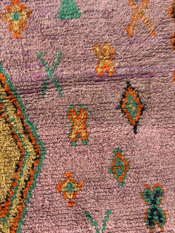 Image 1 of Tapis berbère marocain rose