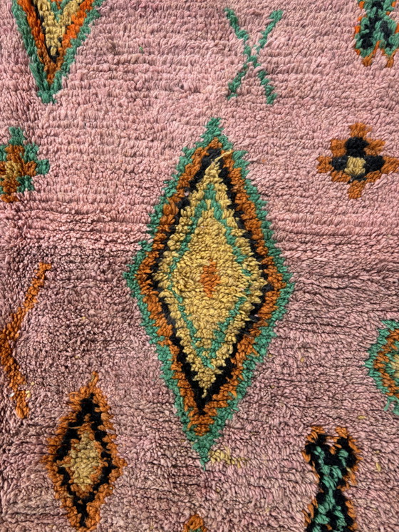 Image 1 of Tapis berbère marocain rose