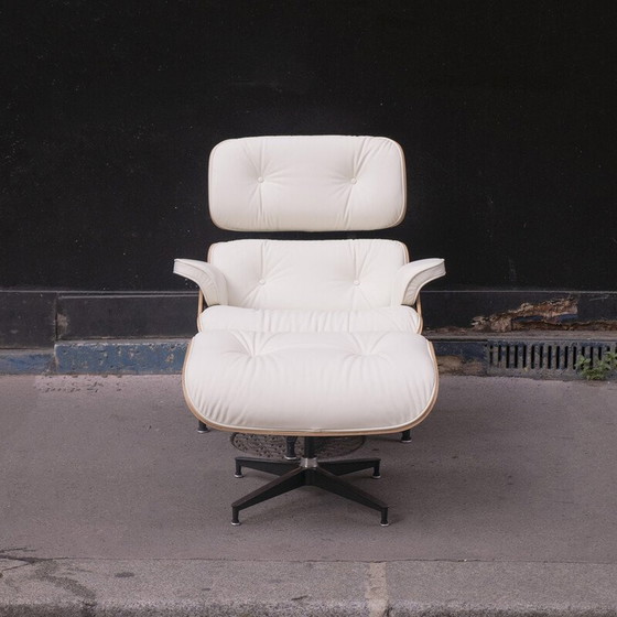 Image 1 of Fauteuil vintage avec ottoman par Charles et Ray Eames pour Herman Miller, 2017