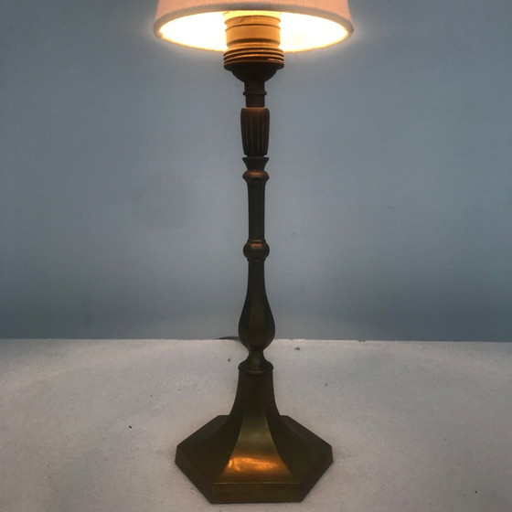 Image 1 of Lampe de table en cuivre vers 1920