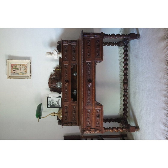 Image 1 of Bureau vintage néo-Renaissance avec caisse et gradin en chêne