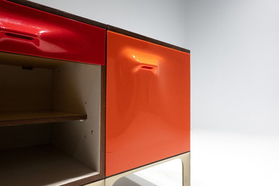 Image 1 of Bureau moderne du Mid-Century avec plateau coulissant par Raymond Loewy, 1960S