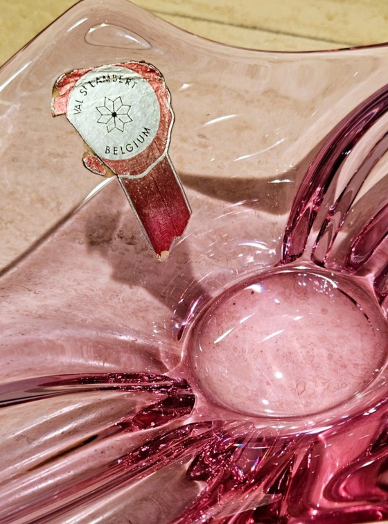 Image 1 of Val Saint Lambert Coupe ornementale rose