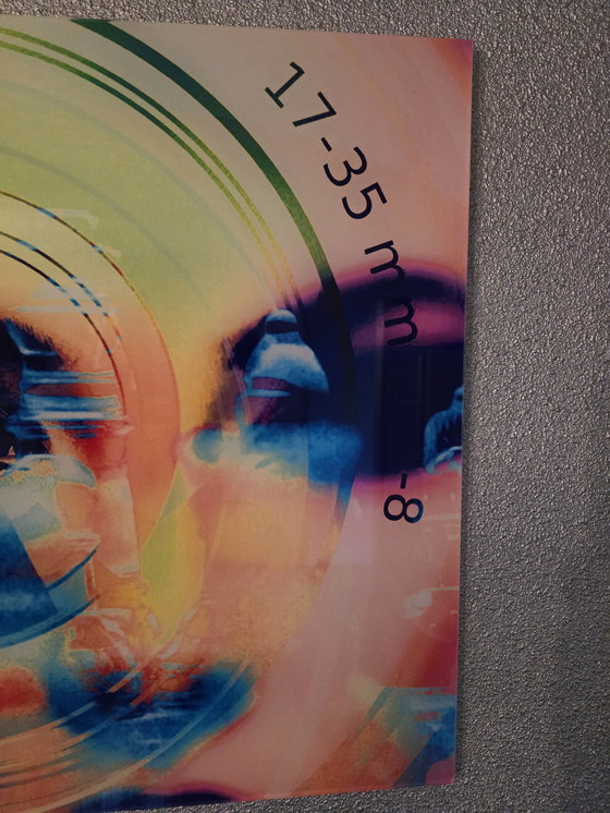 Image 1 of 1 Œuvre d'art exclusive. L'œil à travers l'objectif