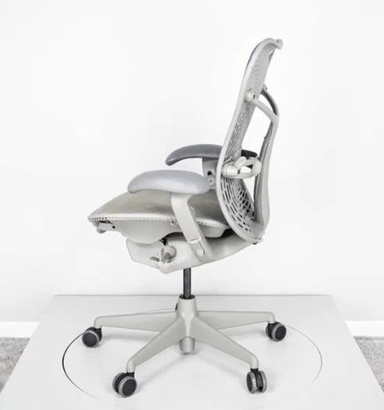 Image 1 of Herman Miller Mirra