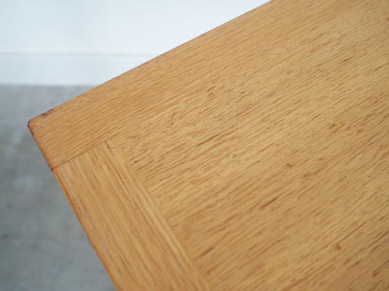 Image 1 of Table basse en frêne, Design danois, 1970S, Production : Danemark