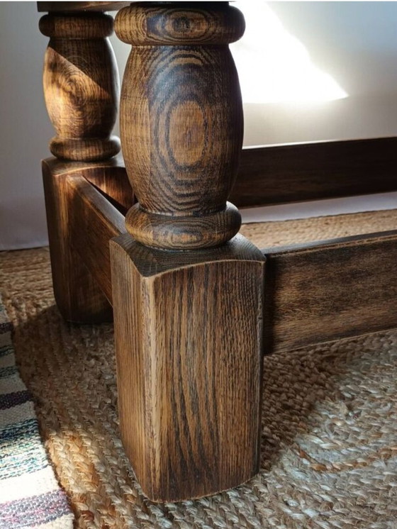 Image 1 of Table Basse En Chêne Massif Vintage 