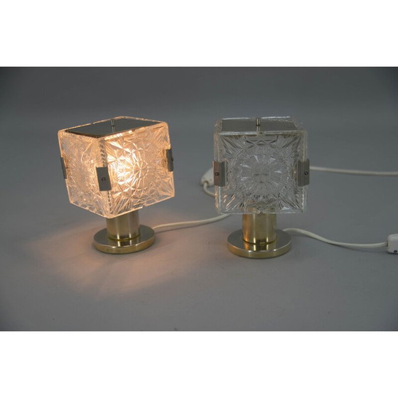 Image 1 of Paire de lampes de table vintage en laiton et verre par Kamenicky Senov, 1970
