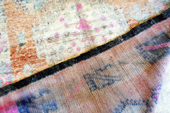 Image 1 of Tapis marocain Boujaad vintage 380 x 155 cm