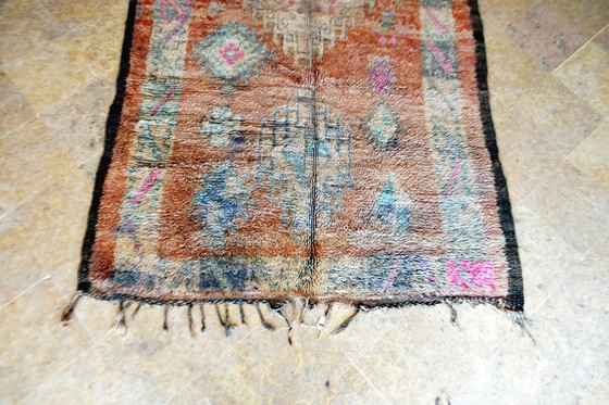 Image 1 of Tapis marocain Boujaad vintage 380 x 155 cm