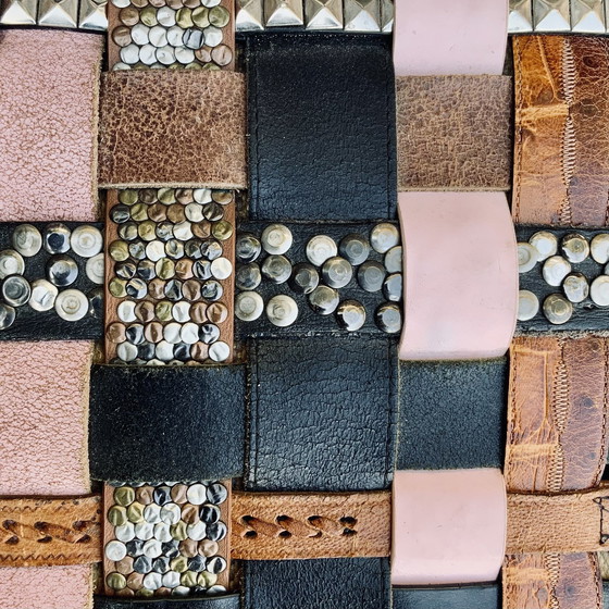 Image 1 of Banc unique à deux places avec ceinture tressée