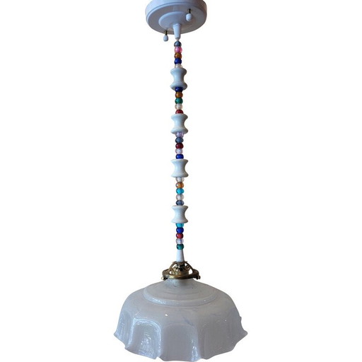 Lampe suspendue vintage "froufrou" en opaline