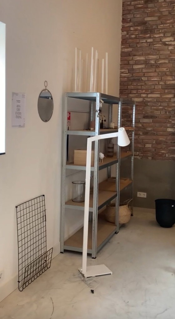 Image 1 of Porte-revues, Housedoctor