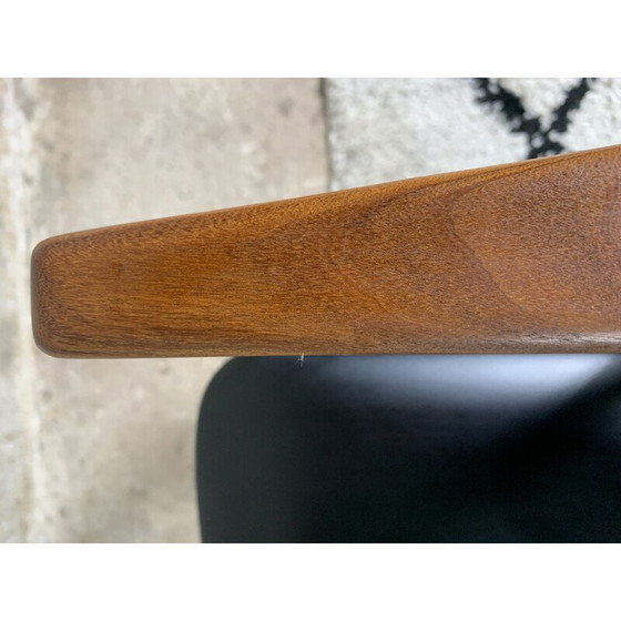 Image 1 of Fauteuil vintage modèle 213 en teck et simili cuir par Th Harlev pour Farstrup Møbler, 1958