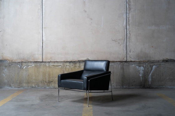 Image 1 of Fauteuils Arne Jacobsen - Fritz Hansen Modèle 3300