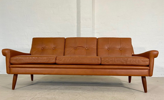 Image 1 of Canapé 3 places Svend Skipper vintage danois du Mid Century en cuir cognac 1970,S