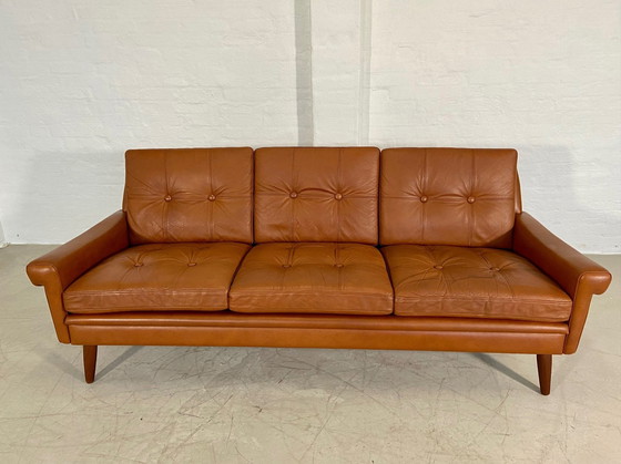 Image 1 of Canapé 3 places Svend Skipper vintage danois du Mid Century en cuir cognac 1970,S