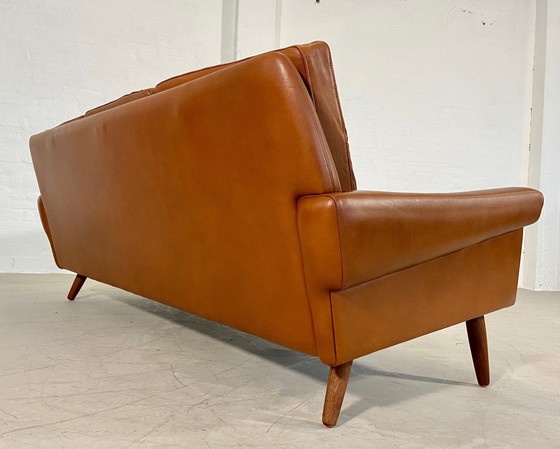 Image 1 of Canapé 3 places Svend Skipper vintage danois du Mid Century en cuir cognac 1970,S
