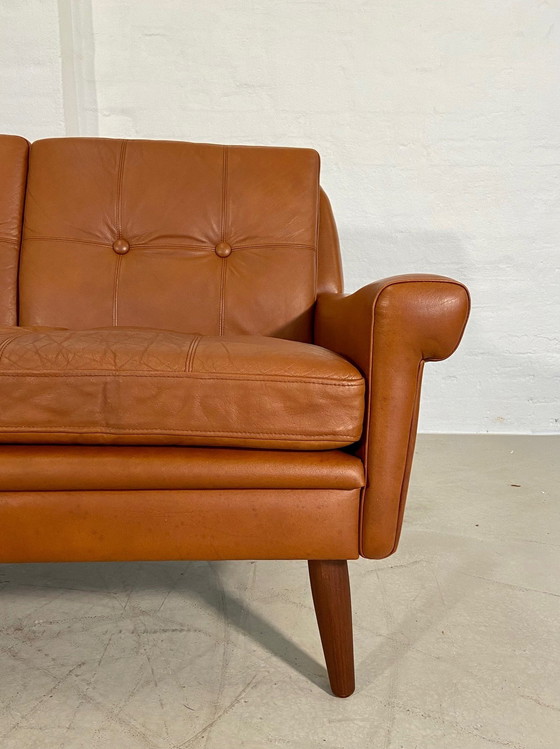 Image 1 of Canapé 3 places Svend Skipper vintage danois du Mid Century en cuir cognac 1970,S
