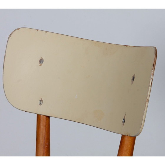 Image 1 of Chaise Vintage En Bois Produite Par Ton, 1960
