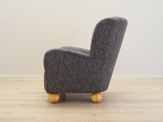 Image 1 of Fauteuil gris, Design scandinave, Production : Danemark