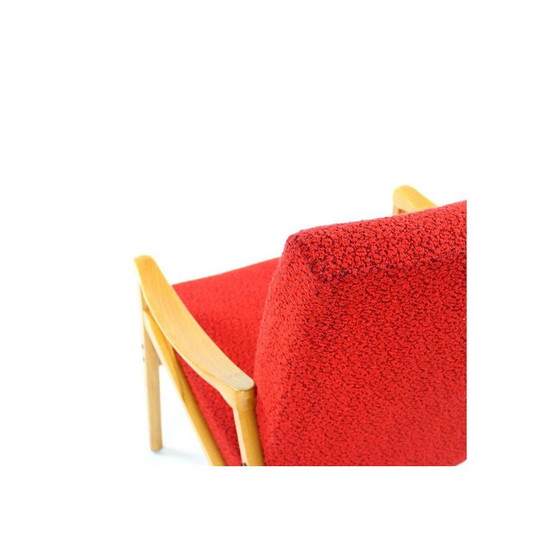 Image 1 of Paire de fauteuils vintage en hêtre clair et tissu rouge par Interier Praha, Tchécoslovaquie 1971