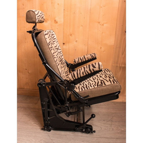 Image 1 of Chaise Transall vintage, avion de l'armée française