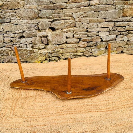 Image 1 of Table basse vintage de forme libre en bois massif, France 1960